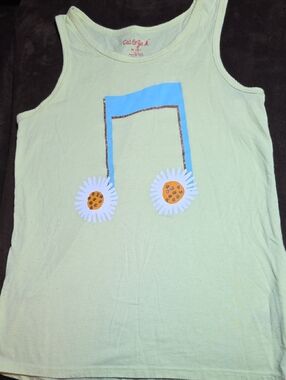 Girls Cat & Jack Light Yellow Tank Top with Daisy Music Note Graphic Size M7/8
